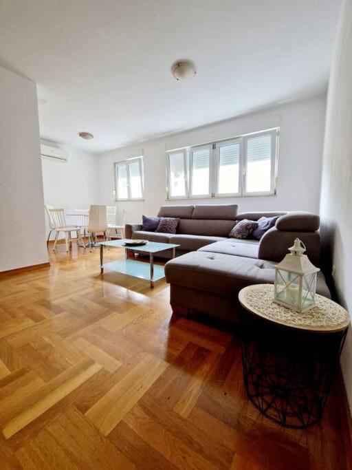 Apartman Nada Split Luaran gambar